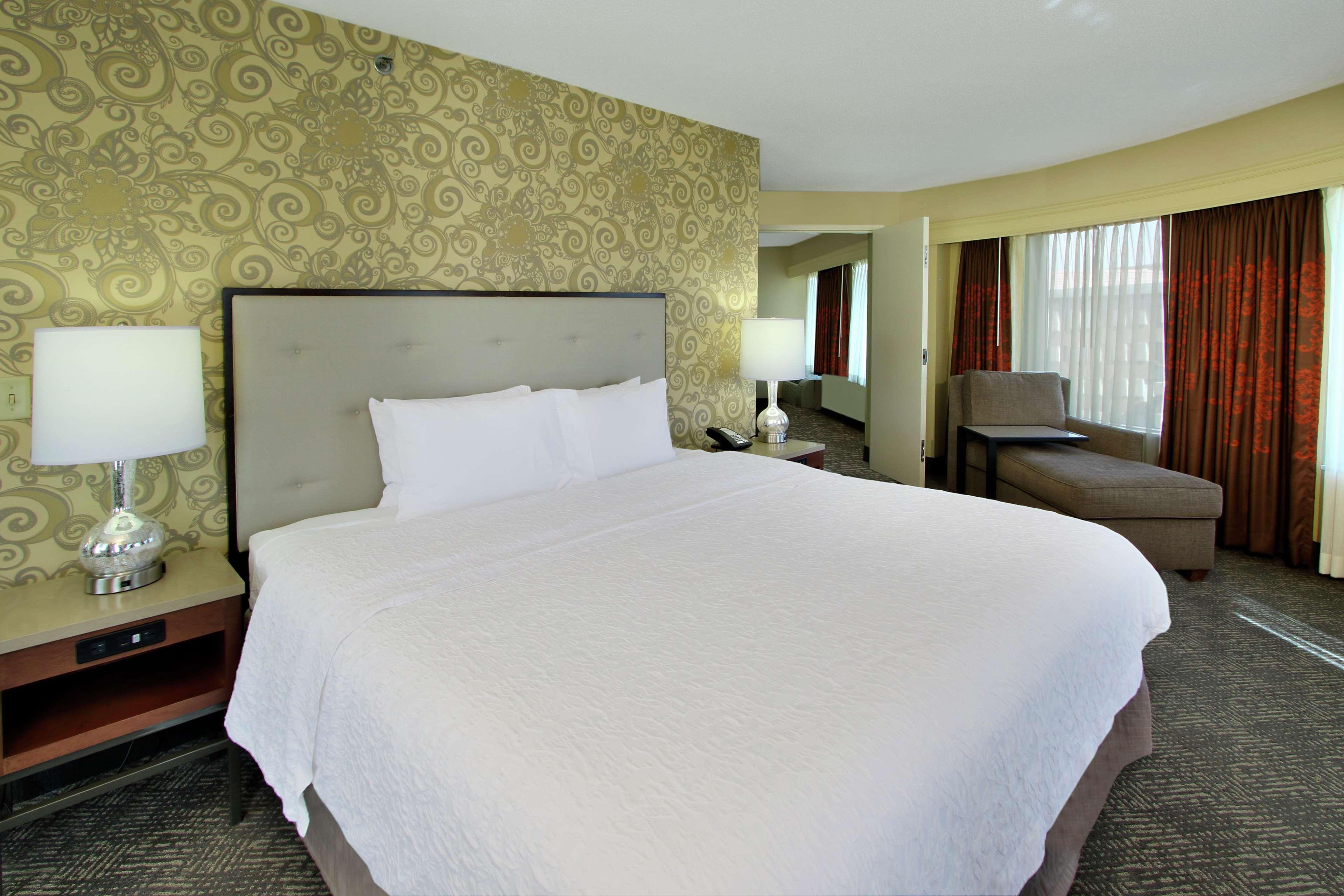 Hampton & Columbus-downtown, Ohio 3*